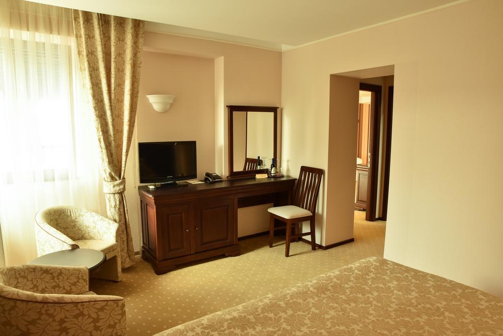 Apartament Executive Vedere Munte Alpin Resort Poiana Brasov Exterior photo